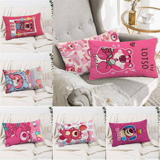Vỏ gối hình chữ nhật hình gấu Lotso Phim hoạt hình dễ thương Gấu dâu in một mặt Đệm Polyester Trang trí ghế Sofa tại nhà (Không có lõi)