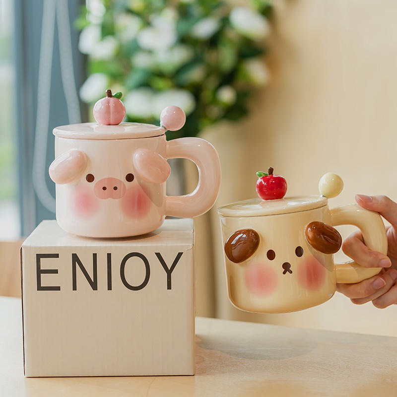 Cốc Sứ Uống Nước, Cà Phê Hình Chú Cún Đội Táo Và Heo Đội Đào Cute Dễ Thương Kèm Muỗng Và Nắp Đậy Dùng Làm Quà Tặng