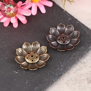 1 Đế Cắm Nhang Trầm Hương Bằng Hợp Kim Đồng Hình Hoa Sen vn