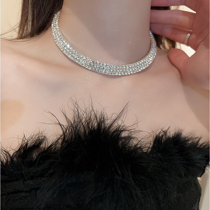 Vòng cổ pháp cổ điển nhẹ nhàng, kim cương niche cao cấp, hợp thời trang
