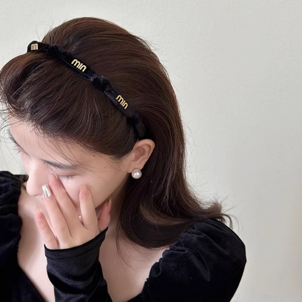 Băng Đô Cài Tóc Bằng Nhung Màu Đen Đính Nơ Xinh Xắn Cho Nữ