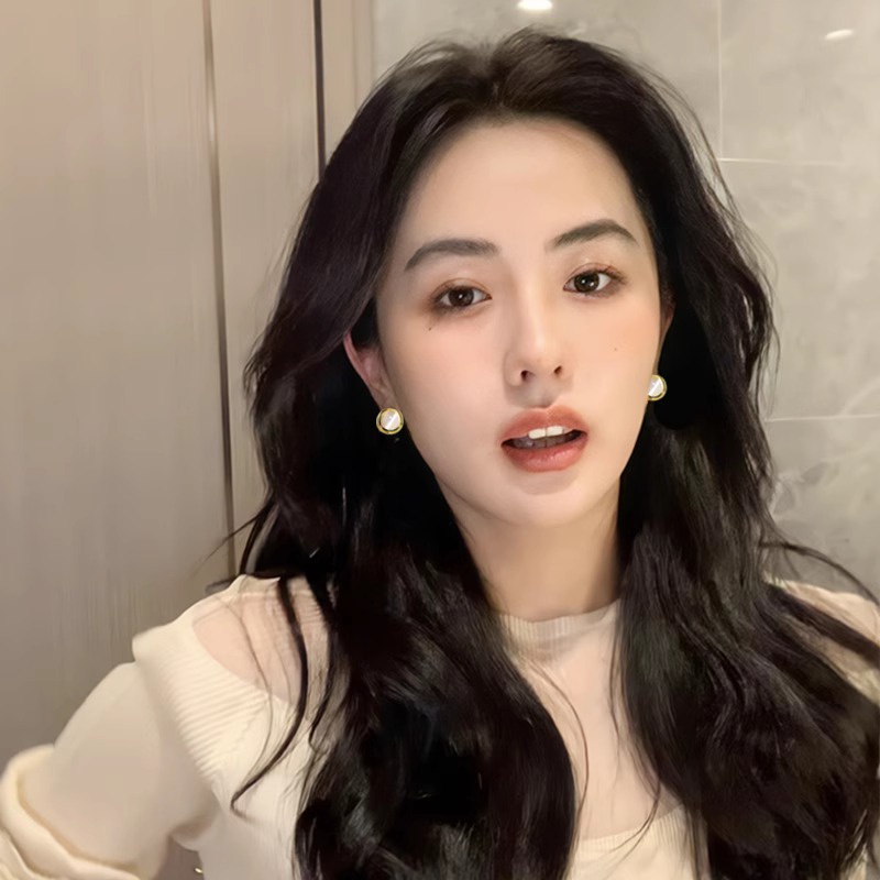 Bông Tai Mắt Mèo Hàn Quốc Tinh Tế Sang Trọng