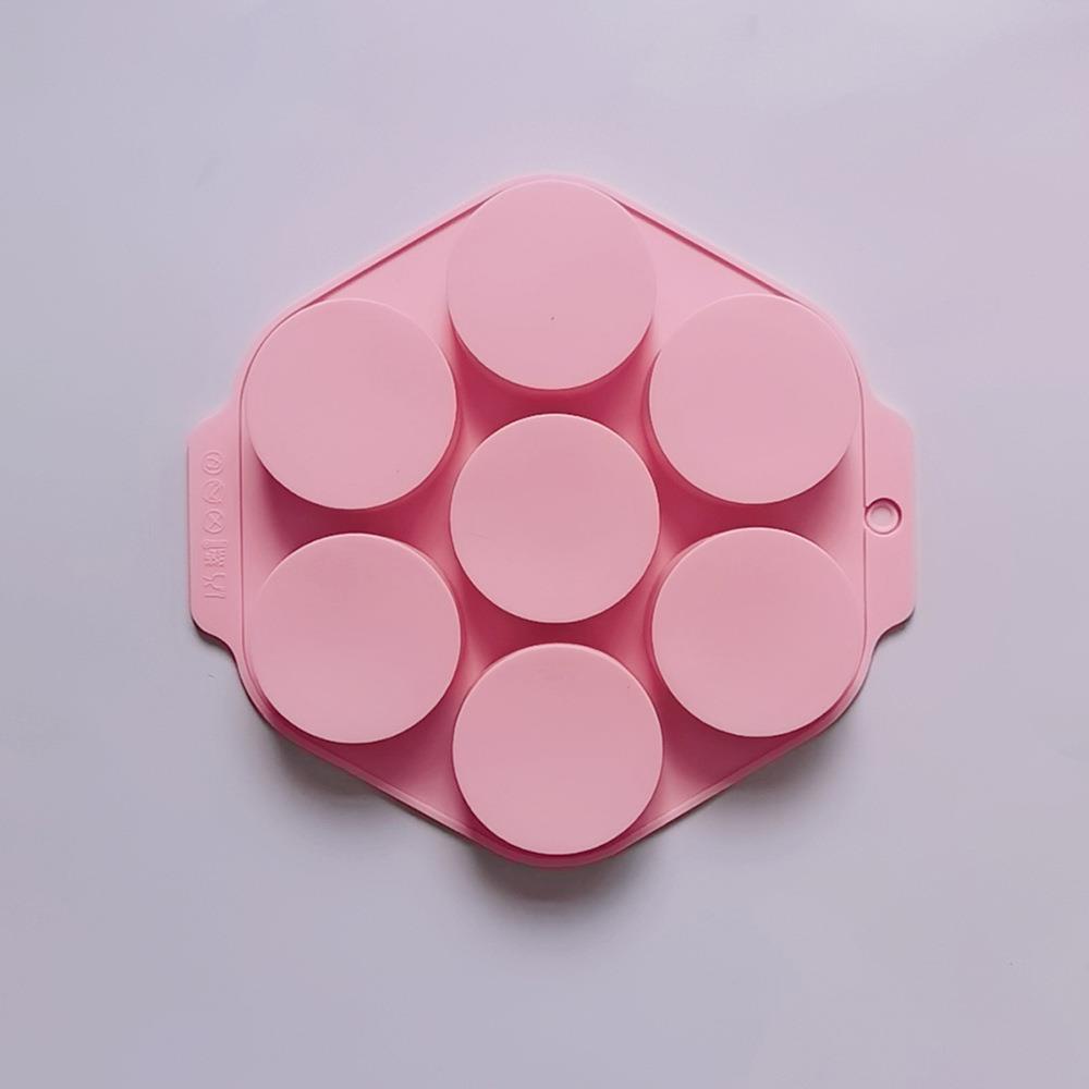 Khuôn silicone Làm Bánh / Xà Phòng 7 Ngăn Hình Trụ diy