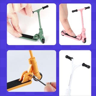 LILYES Xe Tay Ga Mini Mô Phỏng Có Thể Gập Lại, Đồ Chơi Ngón Tay Mới Lạ Hai Bánh, Ván Trượt Ngón Tay Huấn Luyện