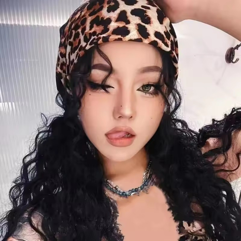 Khăn in họa tiết da báo đường phố cổ điển - Phong cách Mỹ, Y2k, Spice Girl - Khăn lụa mềm chấm bi - Đa năng để buộc tóc, dây thắt lưng, ruy băng - Phụ kiện thời trang nữ