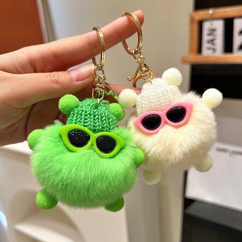 [Flash sales] Móc Khoá Tiểu Yêu Lông Xù Đội Mũ Đeo Kính Dễ Thương Treo Ba Lô,Túi Xách ,Quà Tặng Ý Nghĩa Empoli