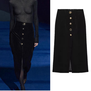Váy Zara made in Morocco lưng cao Velvet đen khuy gold