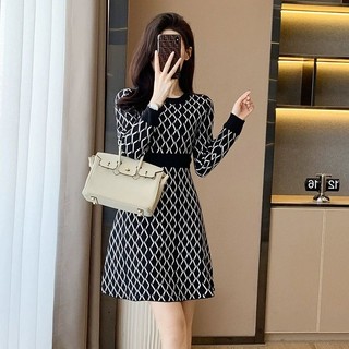 Xiaoxiang Đầm Dệt Kim Tay Dài Ôm Dáng Vừa Vặn Mùa Thu 2023 Phong Cách Sang Trọng Cho Nữ