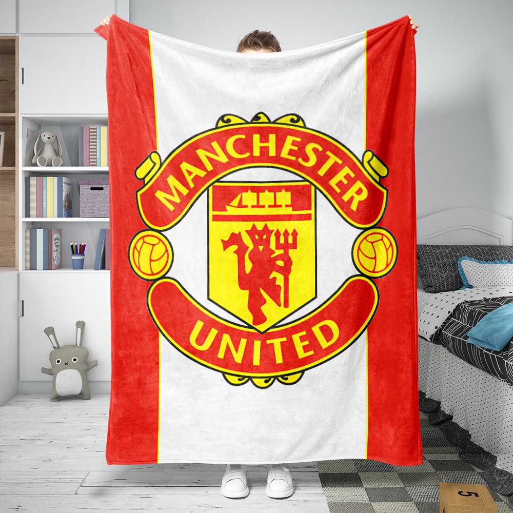 Chăn Flannel In Logo Manchester United FC Dùng Làm Quà Tặng Tốt Nhất