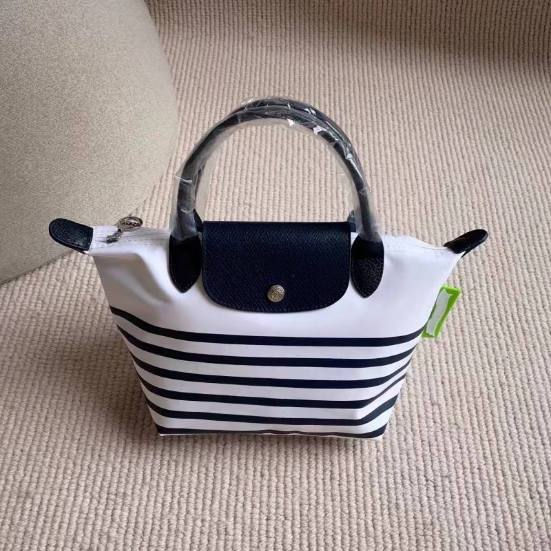 Chiến Ngựa Túi Nữ Màu Xanh Navy Sọc Bánh Bao Túi Vải Nylon Chống Thấm Nước Chất Liệu Da Bò Mini Di Động Túi Đeo Vai