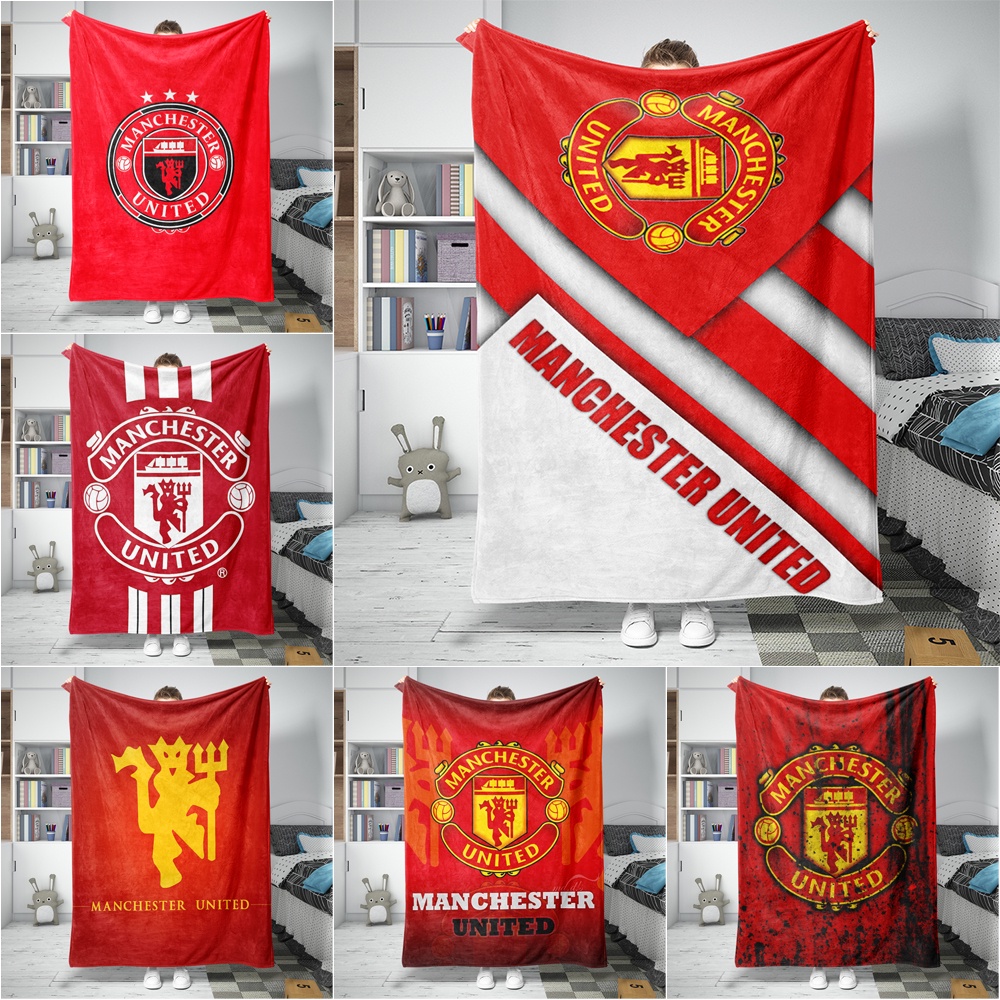 Chăn Flannel In Logo Manchester United FC Dùng Làm Quà Tặng Tốt Nhất