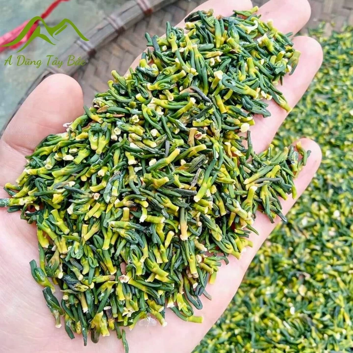 Trà tâm sen sấy khô trị mất ngủ hàng đẹp loại 1 (200g, 500g, 1kg), tim sen tâm sen Huế pha trà giúp ngủ ngon, dễ ngủ