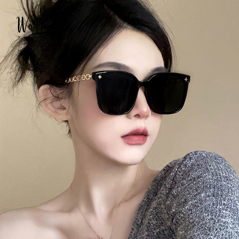 WeFlower Kính Mát Dạng Dây Xích Hình Vuông Cỡ Lớn Chống Tia uv400 Chống Bức Xạ Họa Tiết Màu Vàng Kim Cho Nữ