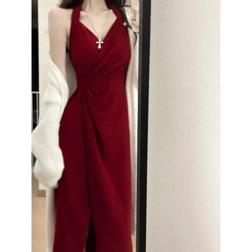 【Bess's house】áo khoác len cardigan+váy kiểu pháp，váy tiểu thư sang chảnh，Set Áo Len Cổ Yếm Phối Đầm Yếm Phong Cách Hoàng Gia Pháp Thời Trang Thu Đông Xinh Xắn Cho Nữ，váy thu đông nữ sang chảnh，se