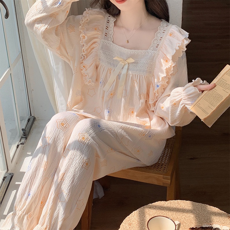 Bộ Đồ Ngủ Tay Dài Phối Ren Dễ Thương Cho Nữ