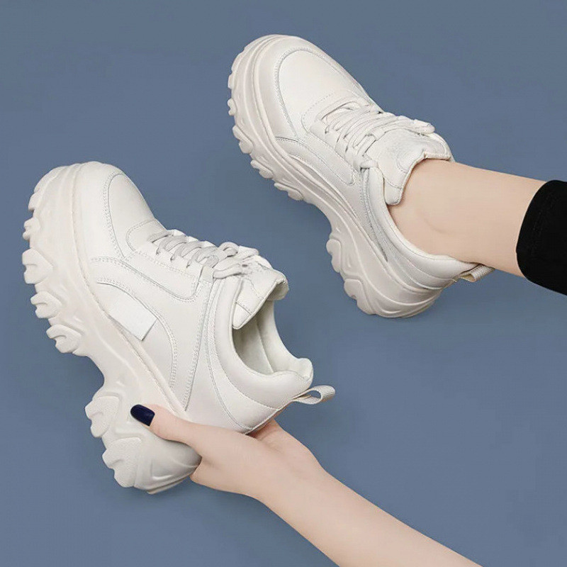 Giày Thể Thao Nữ Xuân Thu Phong Cách Mới Da Mềm Bên Trong Tăng Chiều Cao Đế Dày Bố Giày Influencer Giày Trắng Thường Ngày