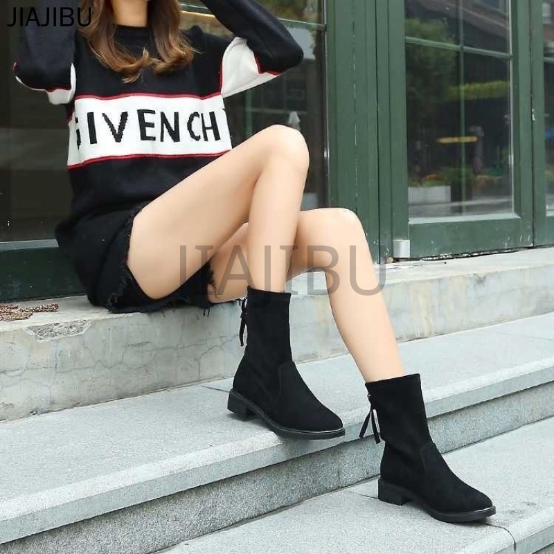 Size 35-43 Giày Bốt Chelsea Màu Đen Phong Cách Anh Giày Nữ Cỡ Lớn 42 Giày Bốt Mùa Đông Ấm Áp Suede Biker Boots Korean Fashion Platform Ankle Boots Casual Zipper Rider Boots Giày Bốt Ngắn Mũi Tròn Chống Trượt Cosplay Khởi Động Giày Bốt Nữ Phong Cách Preppy