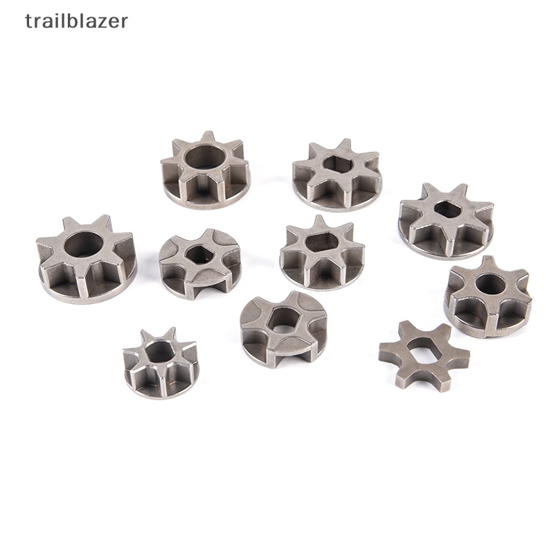 1 Bánh Răng Cho Máy Cưa Xích Điện 5016 / 6018 Mới