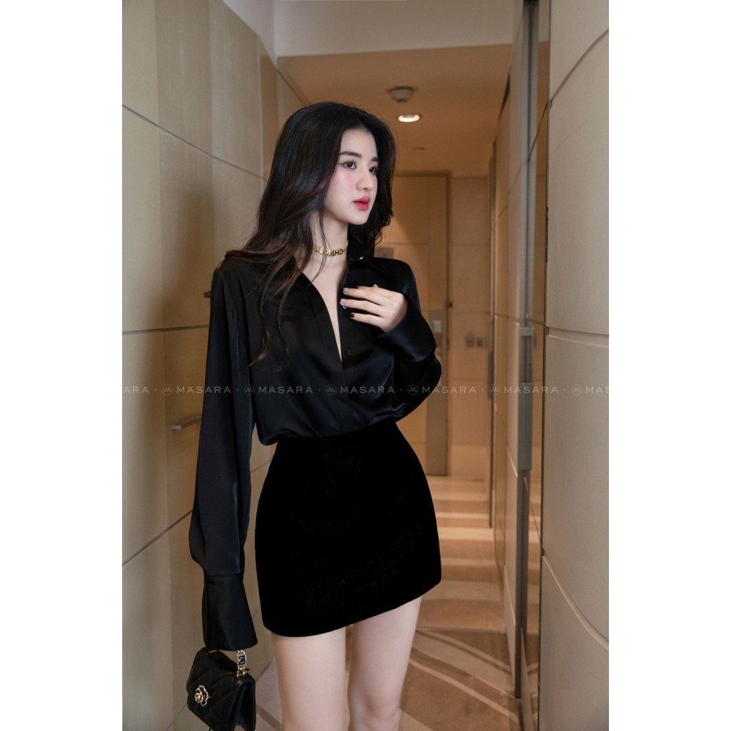 Chân váy nữ MASARA nhung đen form ôm suông tôn dáng