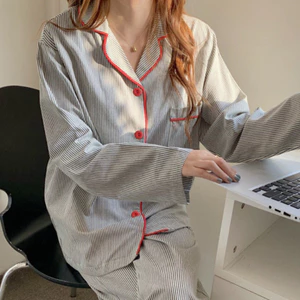 Phong Cách Mới ins Bộ Đồ Ngủ Nữ Sọc Đơn Giản Influencer Dài Tay Cardigan Cô Gái Phiên Bản Hàn Quốc Mỏng Phong Cách Homewear Phù Hợp Với
