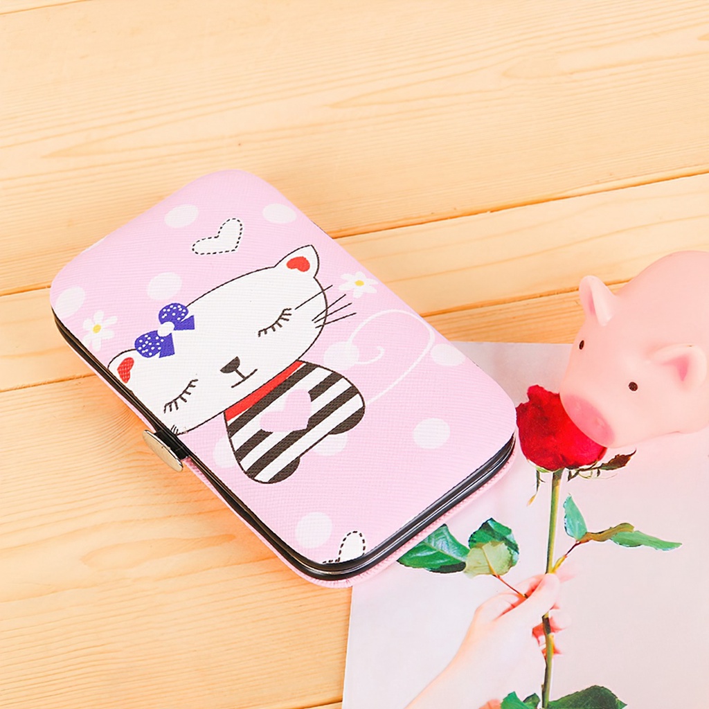 Bộ Bấm Móng Tay 7 Món Hộp Họa Tiết Động Vật Cute