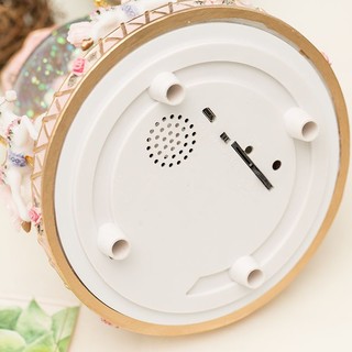 Hộp Nhạc Quả Cầu Tuyết Pha Lê Hình Hoa Tuyết / Con Kỳ Lân Phát Nhạc Làm Quà Giáng Sinh Cho Bạn Gái
