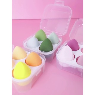 Hộp gồm 4 mút tán kem nền mút trang điểm mềm mại , siêu tiện dụng