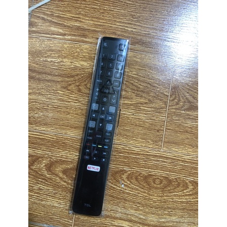 Điều khiển remote từ xa dùng cho tivi TCL ERC802N dài dẹt loại đa năng dùng cho các dòng có internet của TCL - tặng pin