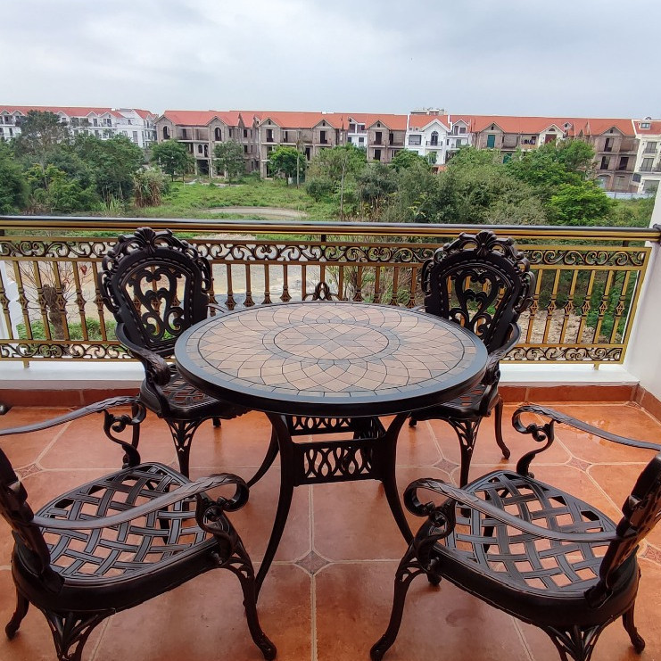 Bàn ghế ngoài trời Nhôm đúc Mặt đá Bộ bàn ghế ban công ngoài trời Bàn ghế sân vườn sang trọng - HP41