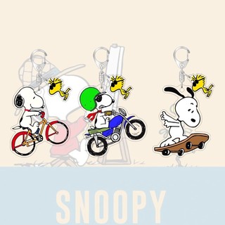 Móc khóa Acrylic Snoopy Hoạt hình Túi dễ thương Trang trí Schoolbag Mặt dây chuyền nhỏ Quà tặng Vòng chìa khóa