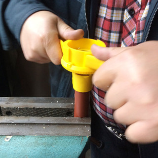 Kìm Cắt Ống Nước PVC NPT – Dụng Cụ Cắt Ống Cầm Tay Bền Bỉ 1/2", 3/4", 1", Màu Vàng