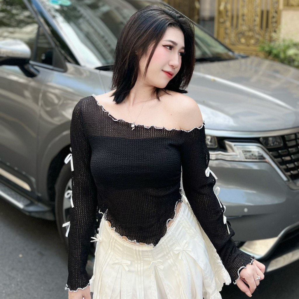 Áo kiểu lệch vai tay dài đính nơ  có lót ngực A5903
