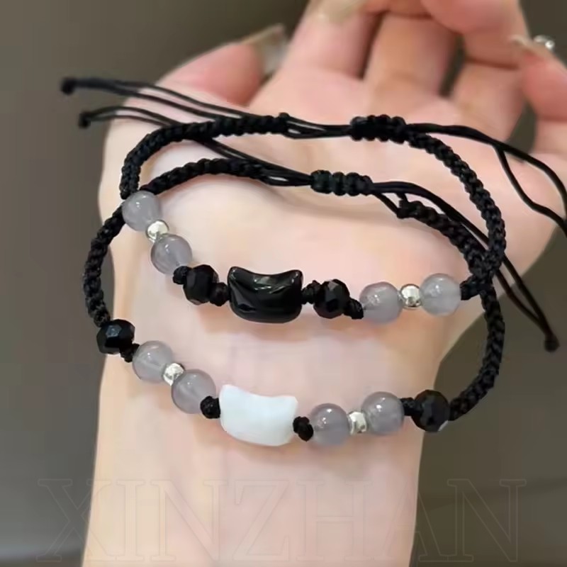[3-5 ngày để đến] Vòng tay cặp đôi mèo trắng đen - Quà tặng người yêu ngày lễ tình nhân - Có thể điều chỉnh, thời trang, đơn giản, dễ thương - Dây tay đính cườm mặt trăng - Trang sức nam nữ