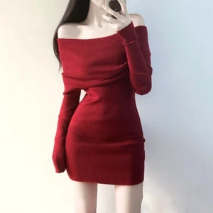 "Có size- Vải gân xịn" Đầm ôm body nữ trễ vai tay dài quyến rũ cho nữ tont màu basic dành cho mùa Noel , Tết- D02