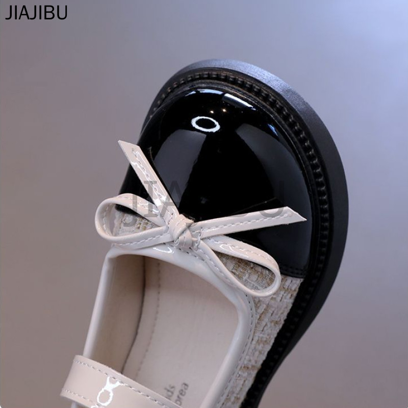 Fashion Kids Shoes Giày Trẻ Em Thời Trang Giày Lolita Mũi Tròn Màu Đen Cho Bé Gái Giày Công Chúa Nơ Xinh Xắn Children's Doll Shoes Giày Da Khối Màu Đen Trắng Korean Fashion Platform Mary Jane Shoes Giày Đi Học Anti-slip Cosplay Baby Shoes Giày Khiêu Vũ