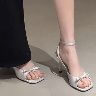 Giày cao gót mũi nhọn 35-42 cho phụ nữ, một dây đeo, kích thước lớn