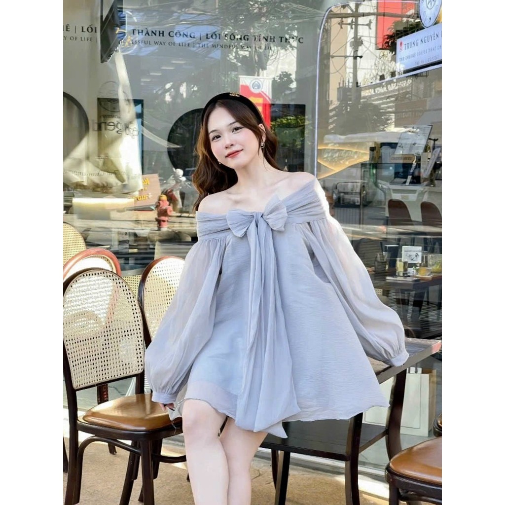 Đầm ngắn nữ kiểu áo dấu quần , áo babydoll trễ vai tay bồng xòe thắt nơ 2 lớp cao cấp chất voan tơ- D03