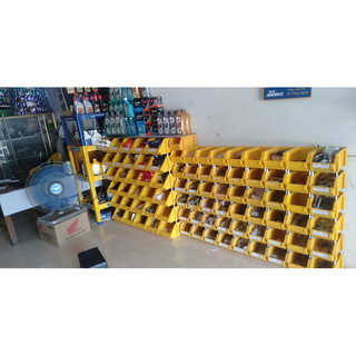 1 Khay nhựa loại Trung A6  kèm chân nối  đựng đồ kim khí sửa chữa xe máy bulong ốc tán