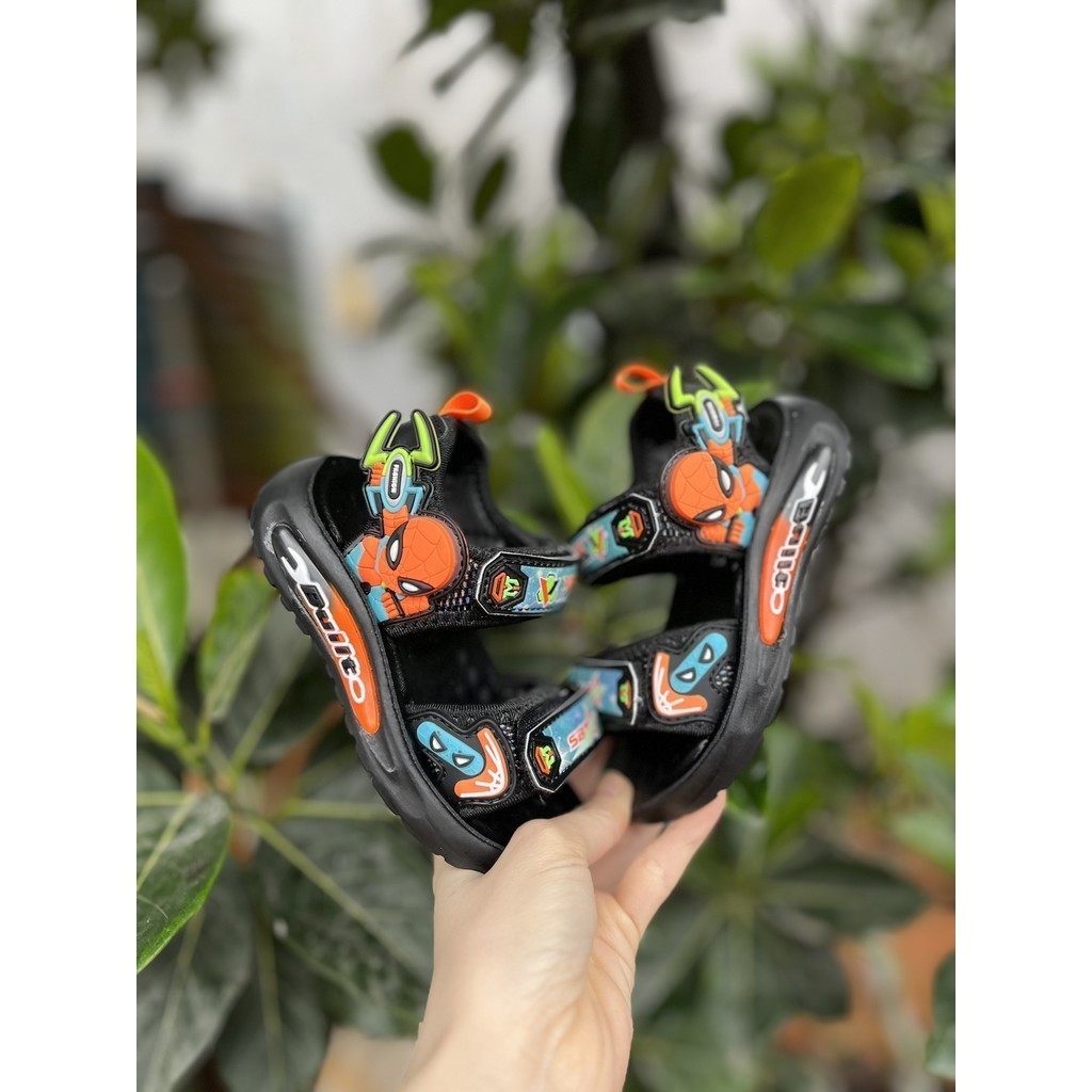 dép cho bé trai sandal bé gái hè thu khâu đế siêu nhân nhện bền đẹp êm chân chống trượt full box cho bé từ 1 tuổi C809