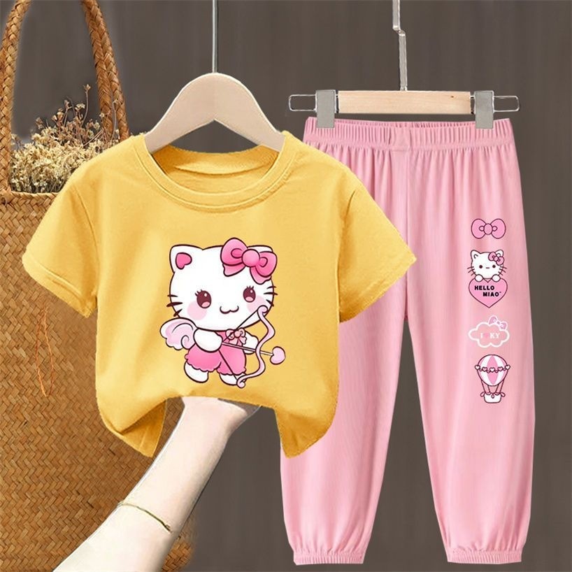 2025 Mèo Kitty Mới Trẻ Em Mùa Hè Bộ Áo Thun Tay Ngắn Thời Trang Và Quần Chống Muỗi Trang Phục Thường Ngày Và Đa Năng Cho Bé Trai Và Bé Gái