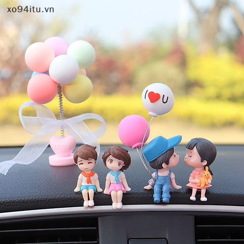 Xoitu Phụ Kiện Xe Hơi Hoạt Hình Dễ Thương Cặp Đôi Di Chuyển Được Búp Bê Bóng Đồ Trang Trí Xe Dễ Thương Hôn Cặp Đôi Búp Bê Trang Trí Ô Tô Bóng Đồ Trang Trí VN