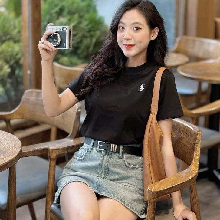 Áo Thun Nữ Cổ Tròn Thêu Hình Ngựa, Áo Phông Ngắn Tay Dáng Vừa Cotton Co Giãn nhiều màu basic- AT05