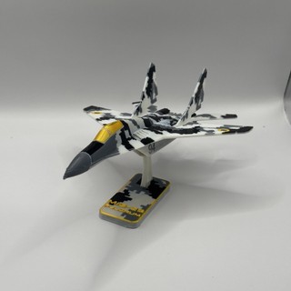 Mô hình kit lắp ráp máy bay MIG-29 Fulcrum