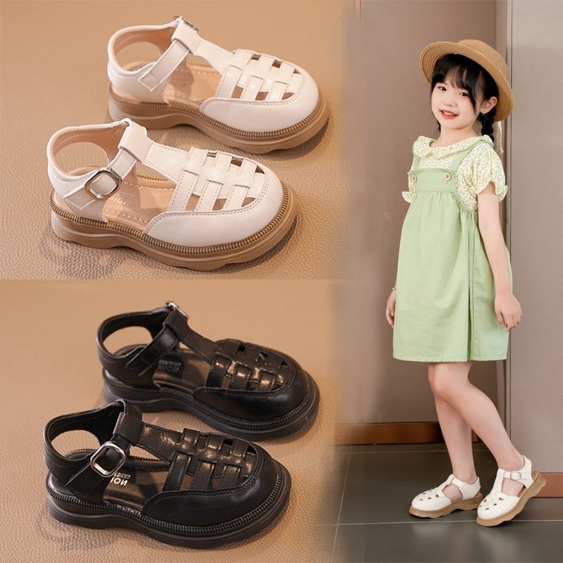 sandal bé gái dép cho bé đi học đi chơi rọ chống trượt da PU mềm êm chân mẫu mới nhất năm size đại đen, trắng QCCC xd768
