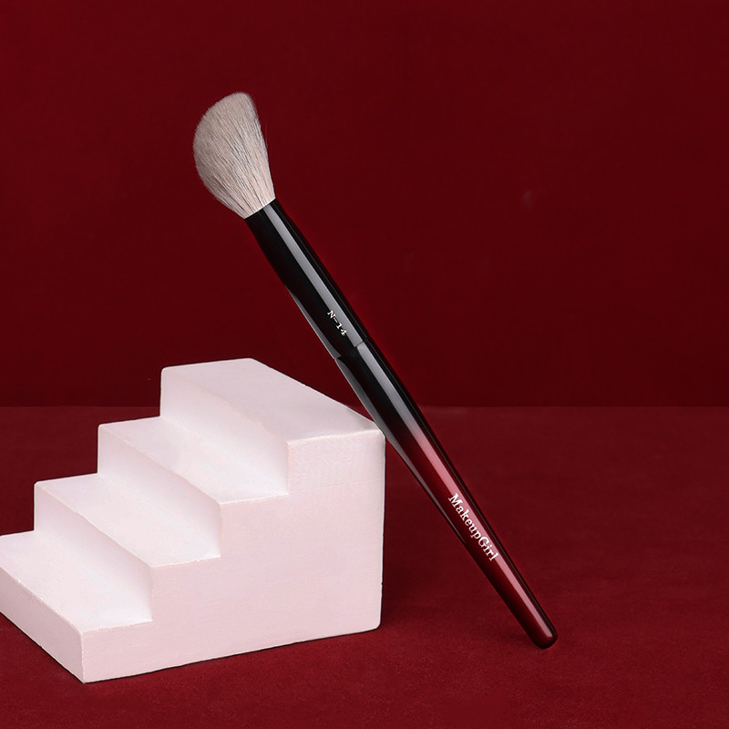 N14 Slope Face Blush Brush Động vật Tóc xiên Đầu Trang điểm rõ ràng Một phần nổi bật Bàn chải trang điểm