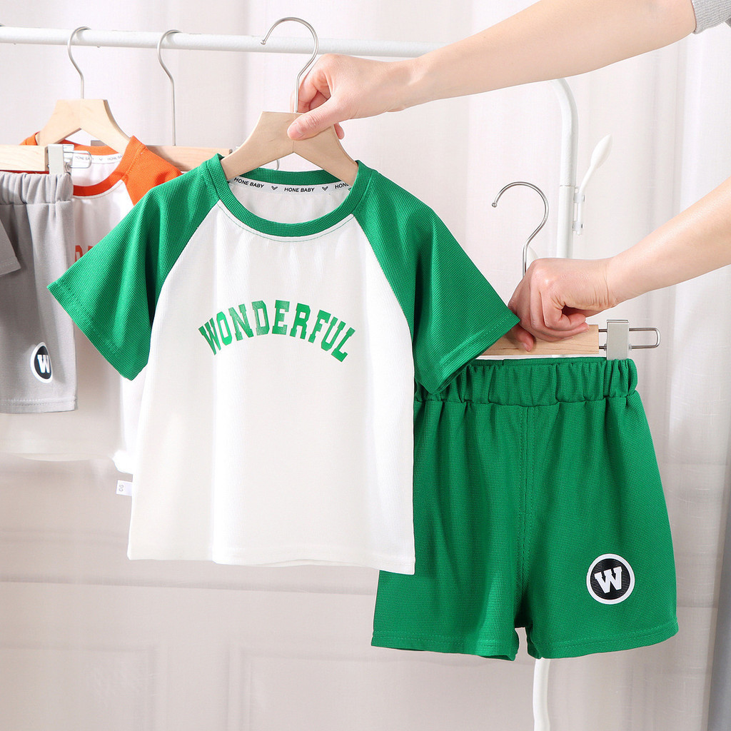 Trẻ Em Tay Ngắn Phù Hợp Với Phong Cách Mới Quần Áo Bé Trai Bé Gái Quần Short Quần Áo Áo Thun Mỏng Phong Cách Mùa Hè Quần Áo Trẻ Em MM14