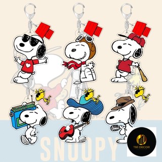 Móc khóa Acrylic Snoopy Hoạt hình Túi dễ thương Trang trí Schoolbag Mặt dây chuyền nhỏ Quà tặng Vòng chìa khóa