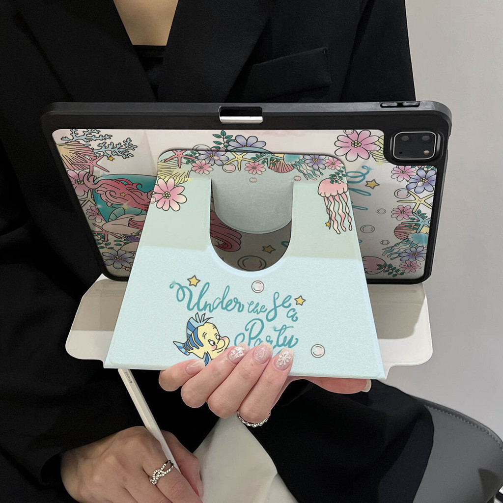 Vỏ Da gấp ba lần có thể xoay cho Mini 6 7 IPad 5 6 7 8 9 10 Air Air2 Air3 Air4 Air5 Air6 10.9 "Pro10.5 Pro11 2018 2020 2021 A16 Air M2 Pro M4 11 2024 Công Chúa Đáng Yêu
