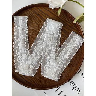 Khăn lụa ren trắng thời trang Hàn Quốc