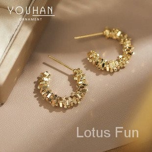 S925 Bạc Kim Rau Hoa Nghệ Thuật Bông Tai Kim Loại Thiết Kế Niche Cảm Giác Độc Đáo Nhỏ Phù Hợp Với Bông Tai Nữ